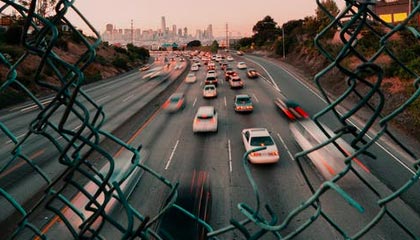 BOB半岛体育平台：引领线上体育娱乐的新纪元